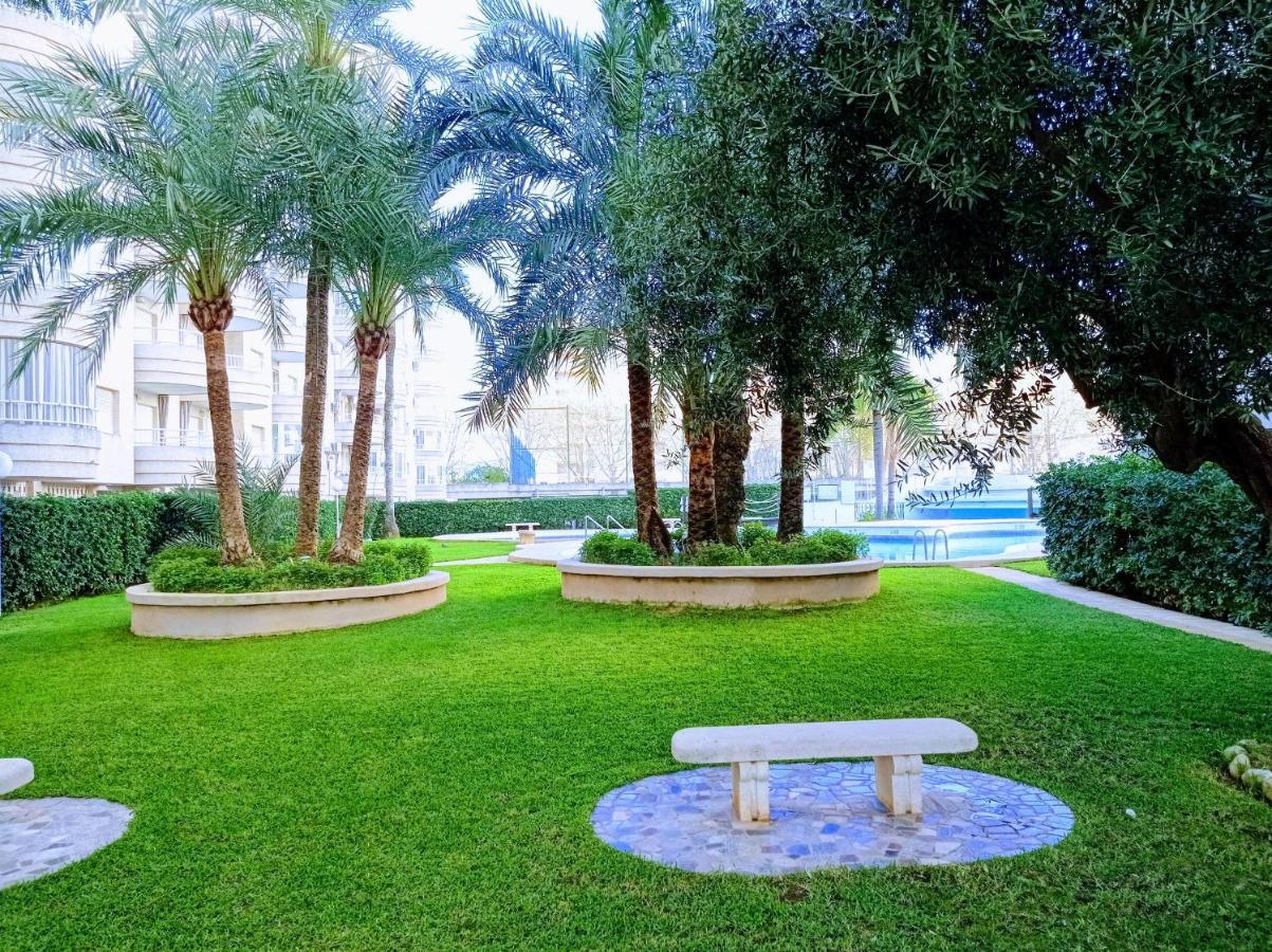 Tropicana Park Solo Familias Serviplaya Gandia Bagian luar foto